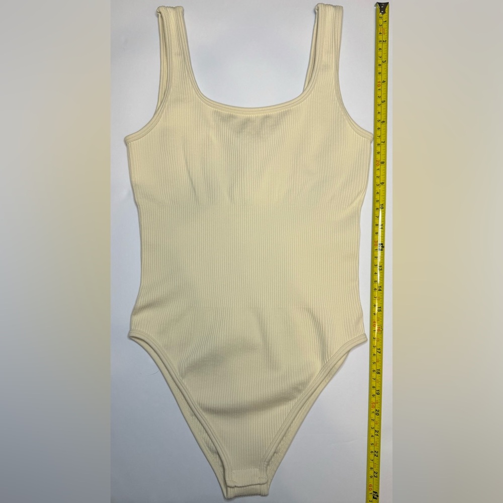 Sleeveless Square Neck Bodysuit Ribbed Tank Top Dark Beige/Cream S - Picture 6 of 6